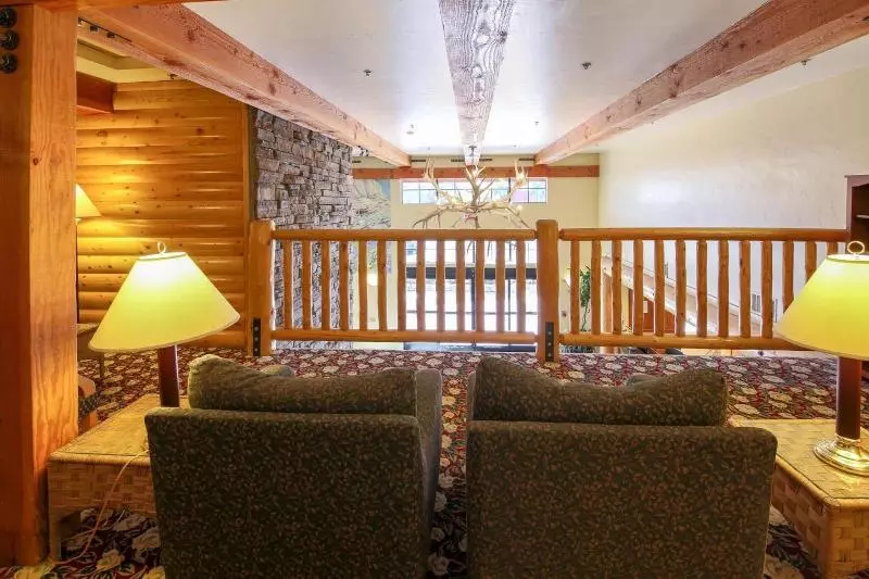 酒店 Murphys Suites