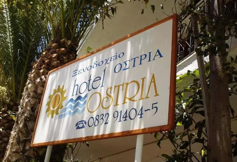 ホテル Ostria