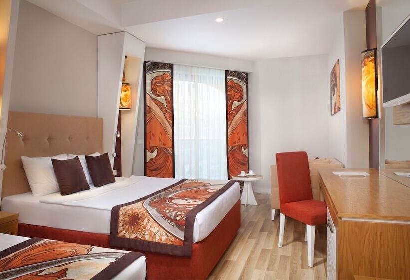 בית מלון כפרי Side Orange Palace - All Inclusive