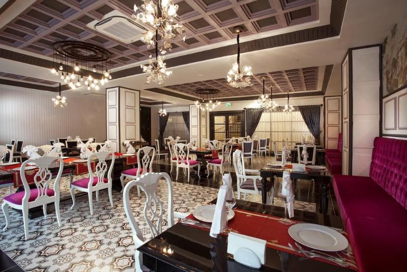 בית מלון כפרי Side Orange Palace - All Inclusive