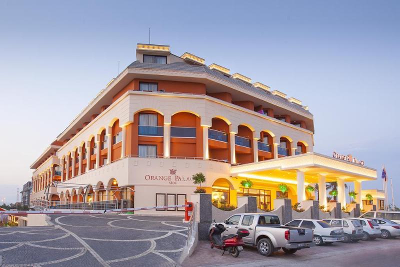 בית מלון כפרי Side Orange Palace - All Inclusive