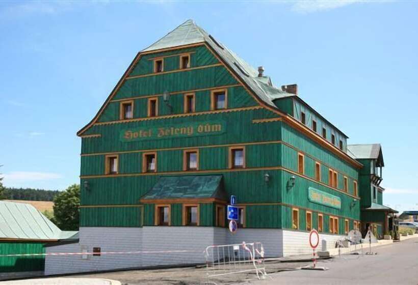 酒店 Zelený Dům
