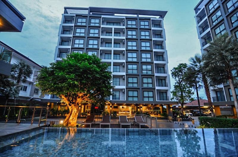 The S Block Condotel