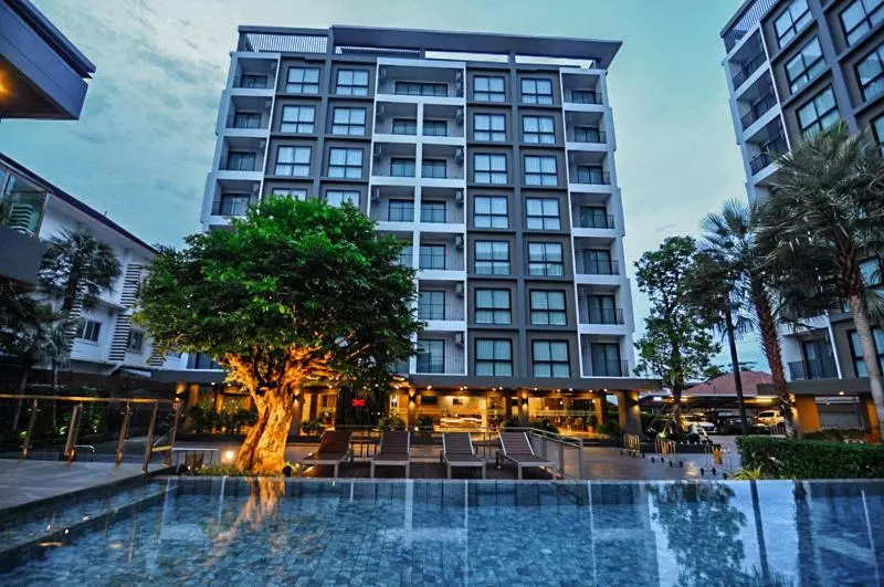 The S Block Condotel