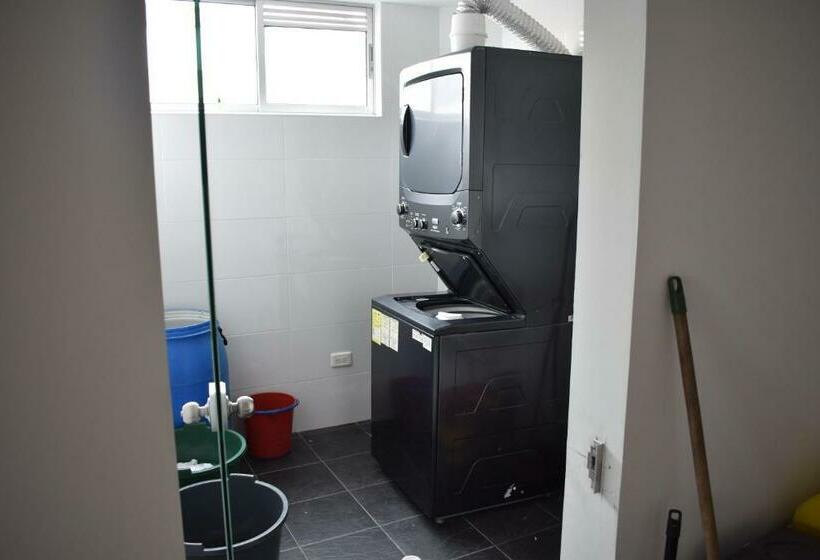 בית מלון כפרי La Puerta Rota