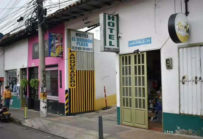 ホテル La Puerta Rota