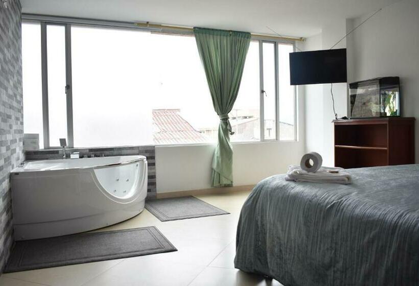 בית מלון כפרי La Puerta Rota