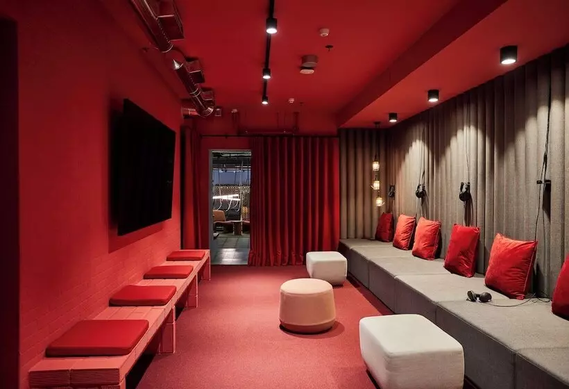هتل The Social Hub Madrid