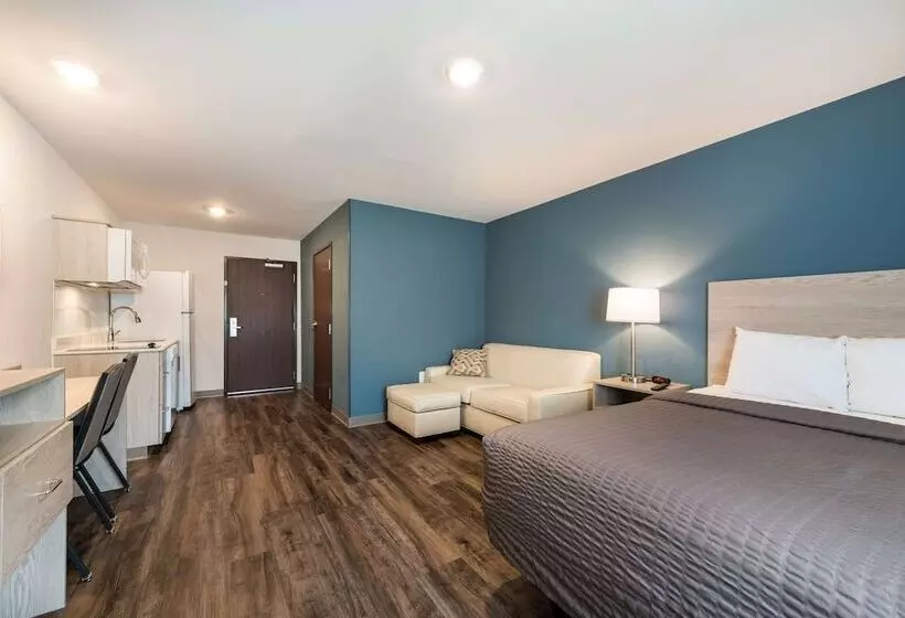 ホテル Woodspring Suites Greensboro   High Point North