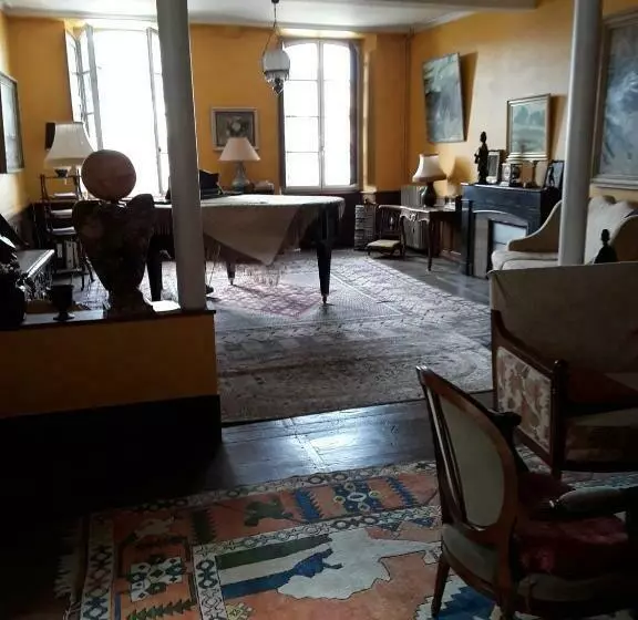 ペンション La Suite Du Peintre