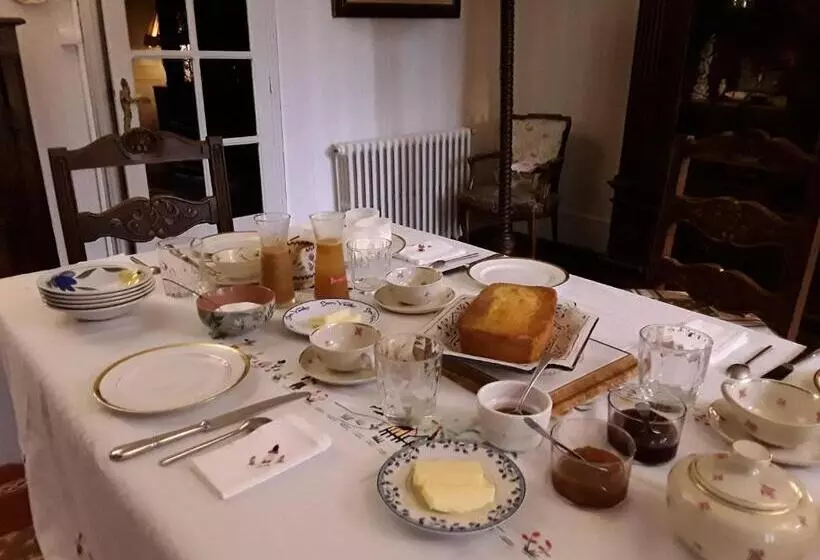 ペンション La Suite Du Peintre