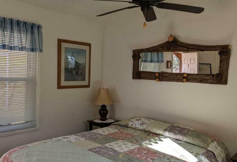 膳宿费 Room #3 At The Apple Place