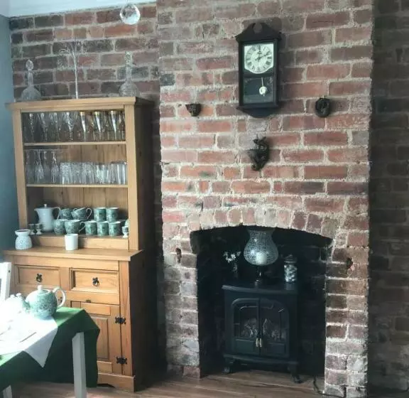 Dale View Bed & Breakfast