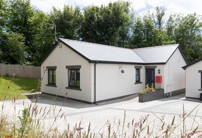 Parsonage Cottage  Peaceful, Dog Friendly Cottage