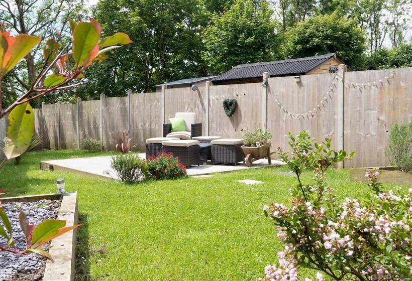 Parsonage Cottage  Peaceful, Dog Friendly Cottage