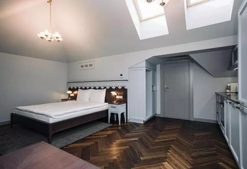 Roze Peldu Residence