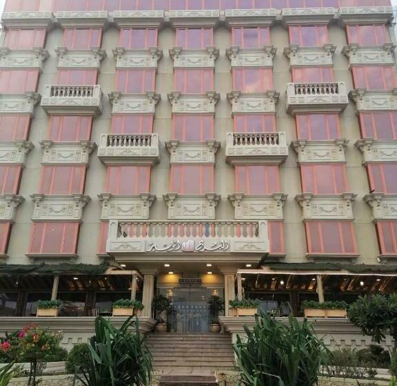 בית מלון כפרי Al Borg