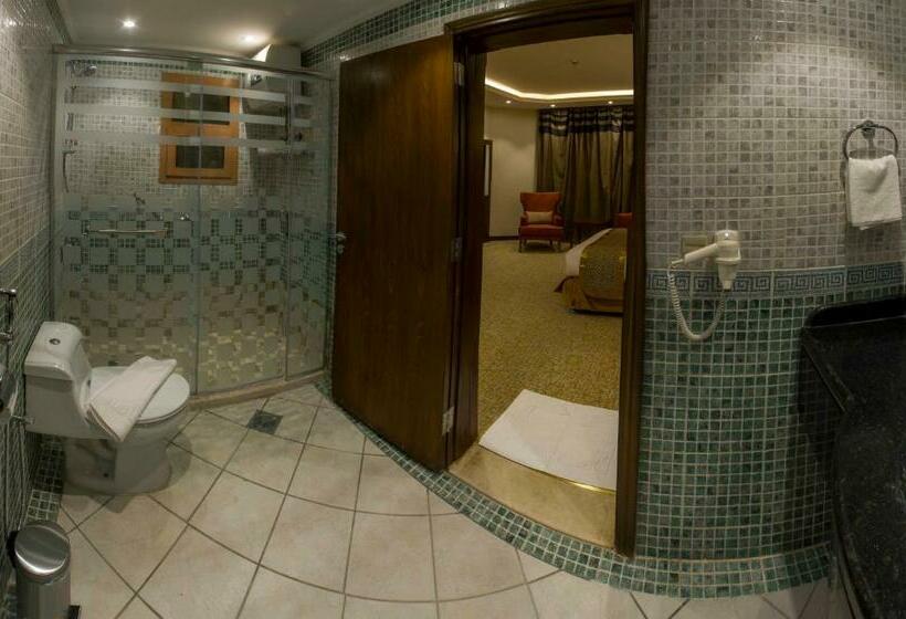 בית מלון כפרי Al Borg