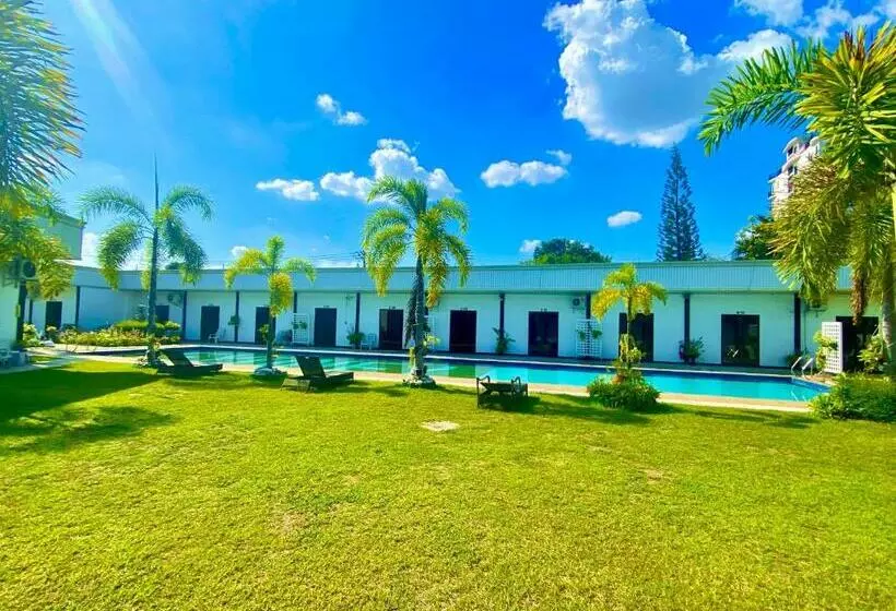 هتل Ogh Resort