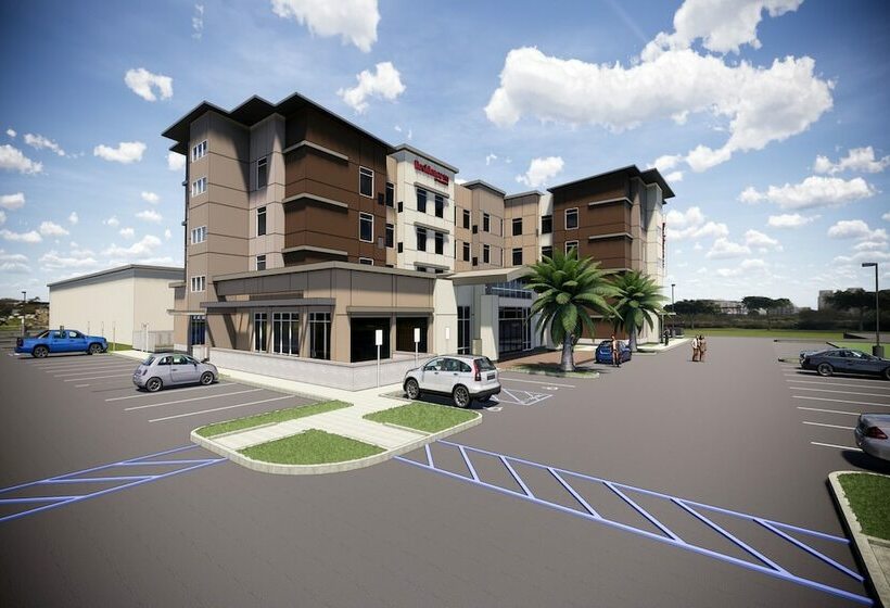 Отель Residence Inn By Marriott Chatsworth