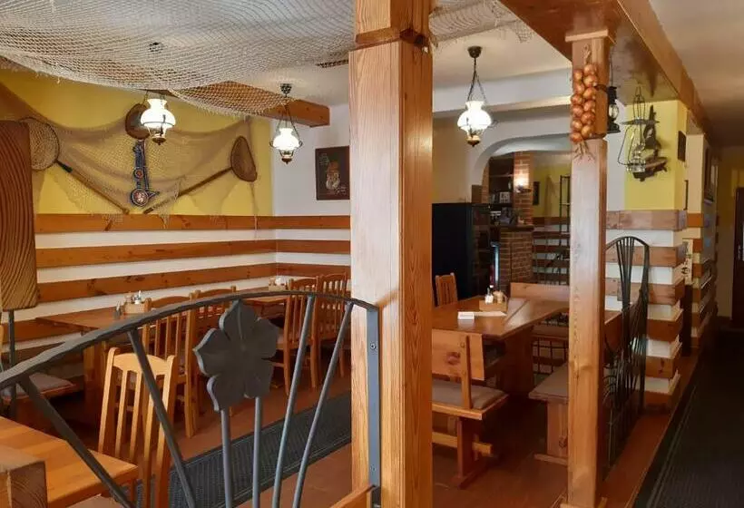 ペンション Rožmberská Bašta