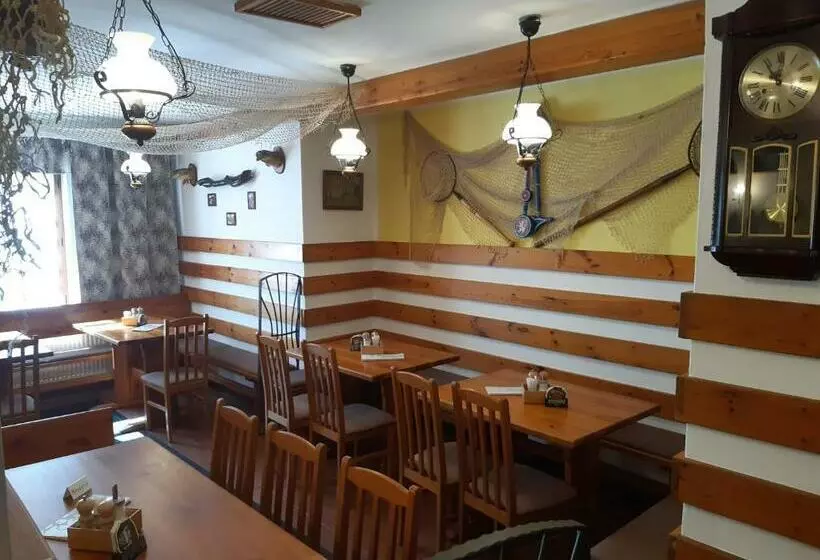 ペンション Rožmberská Bašta