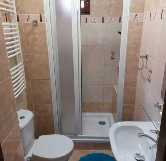 ペンション Rožmberská Bašta