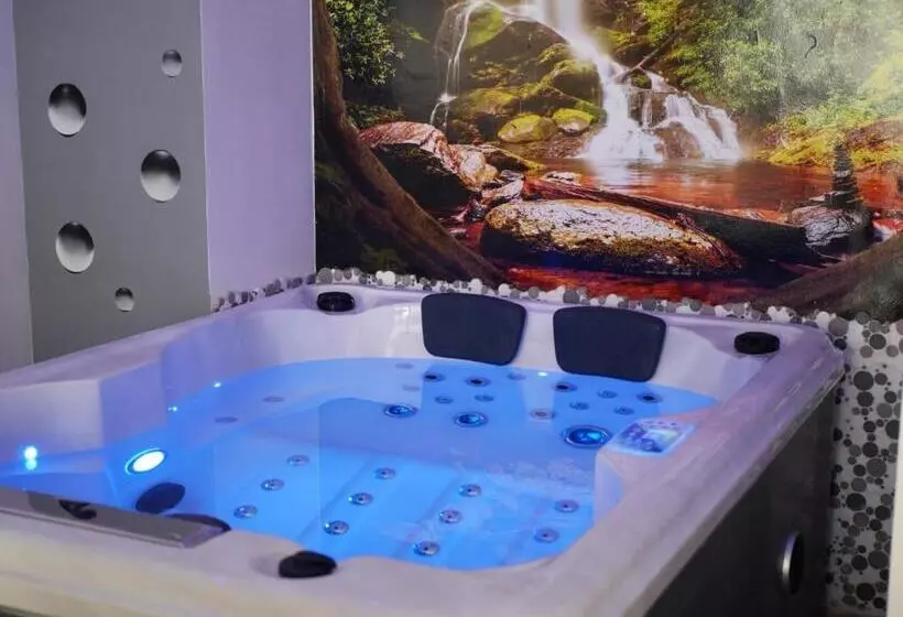 Aamiaismajoitus (B&B) Calaidonia Suite