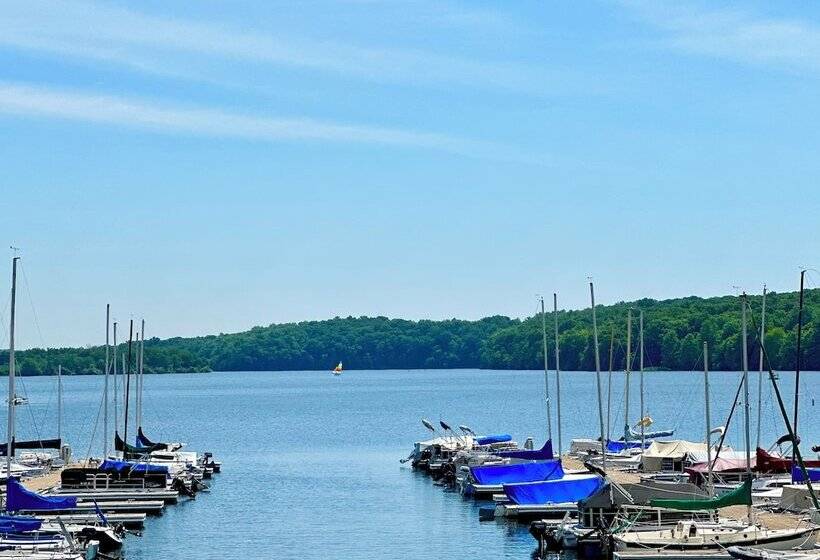 민박 Galvanized America Inn & Art Gallery