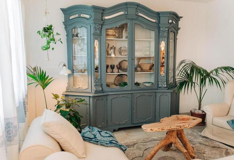 تختخواب و صبحانه Juniper Bay