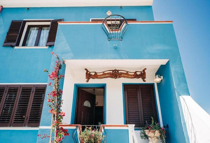 تختخواب و صبحانه Juniper Bay