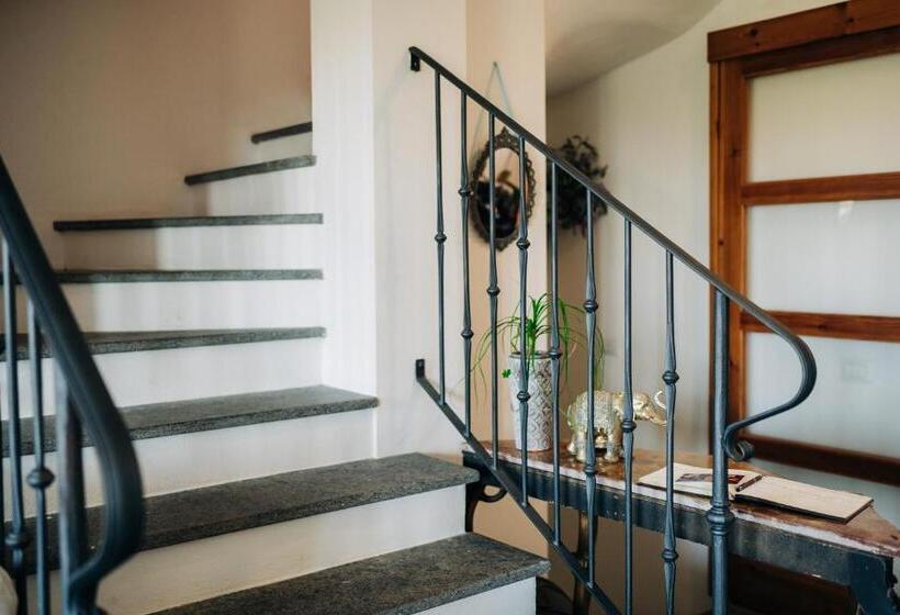 تختخواب و صبحانه Juniper Bay