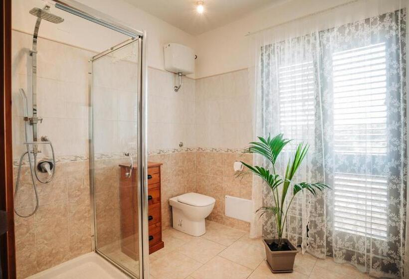 تختخواب و صبحانه Juniper Bay