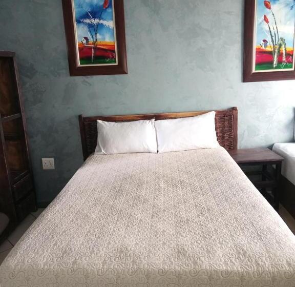 ベッドアンドブレックファースト Petra Lodge