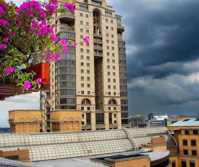 Отель Luxury Apartment In Raphael Penthouse Suite