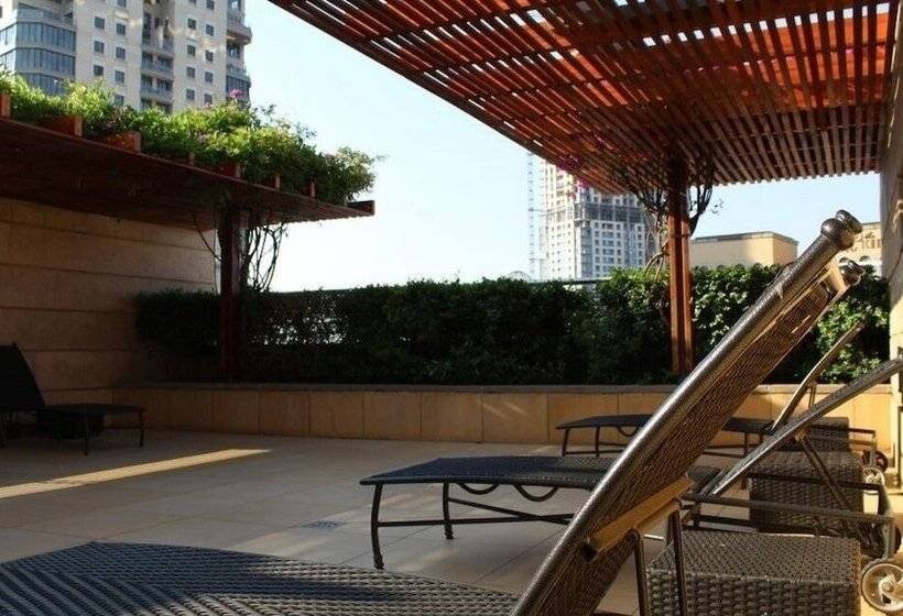 Отель Luxury Apartment In Raphael Penthouse Suite