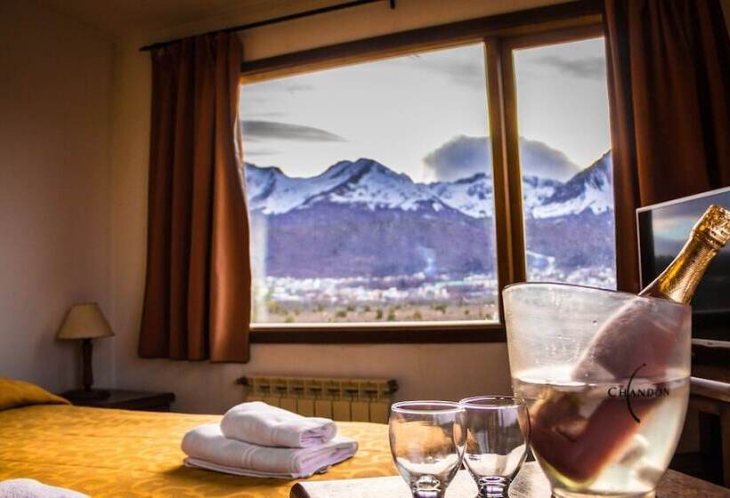 فندق صغير Oikos