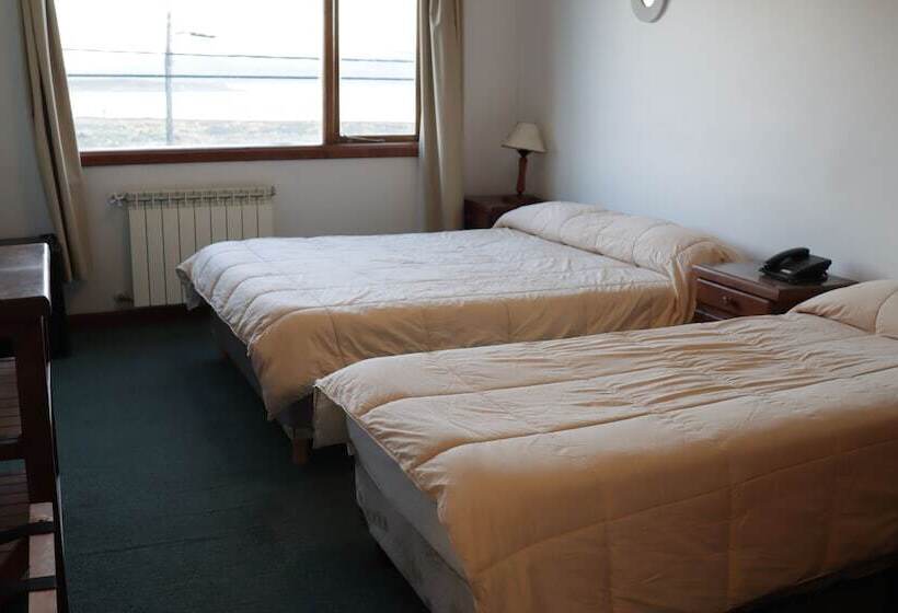 فندق صغير Oikos