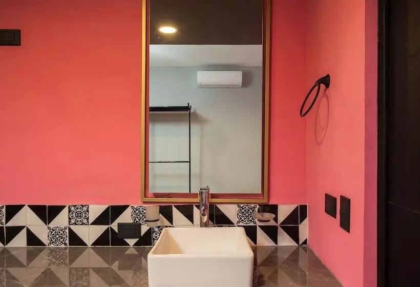 هتل Estudios Amueblados Y Equipados Con Cocineta En Ubicación Céntrica Mty