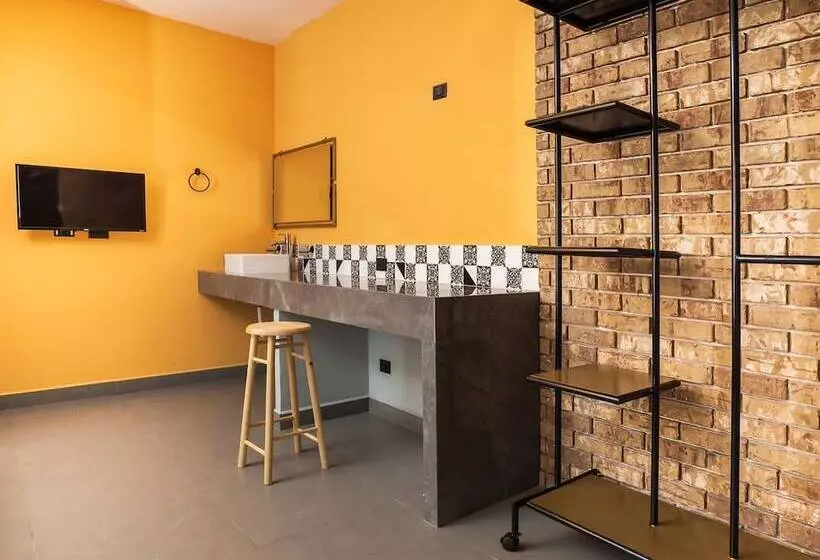 هتل Estudios Amueblados Y Equipados Con Cocineta En Ubicación Céntrica Mty