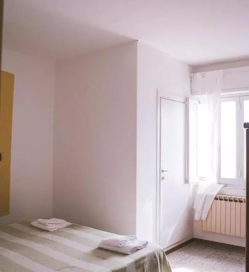 هتل Albergo Delle Ondine
