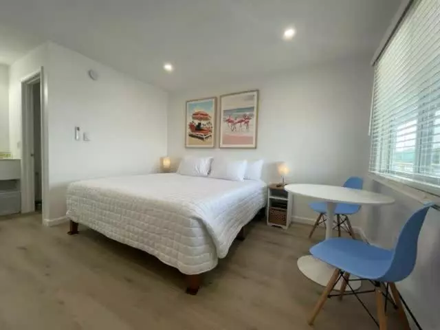 Retkeilymaja Single King Room