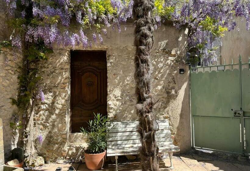 Bed and Breakfast Chez Les Filles