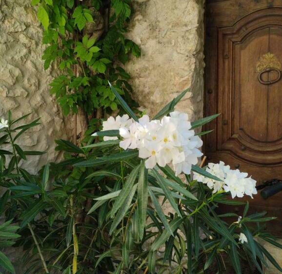 Bed and Breakfast Chez Les Filles