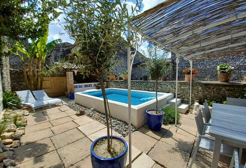 Bed and Breakfast Chez Les Filles