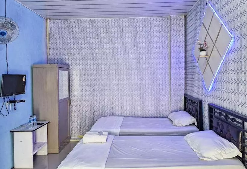 Hotelli Homestay Sakinah Syariah Mitra Reddoorz