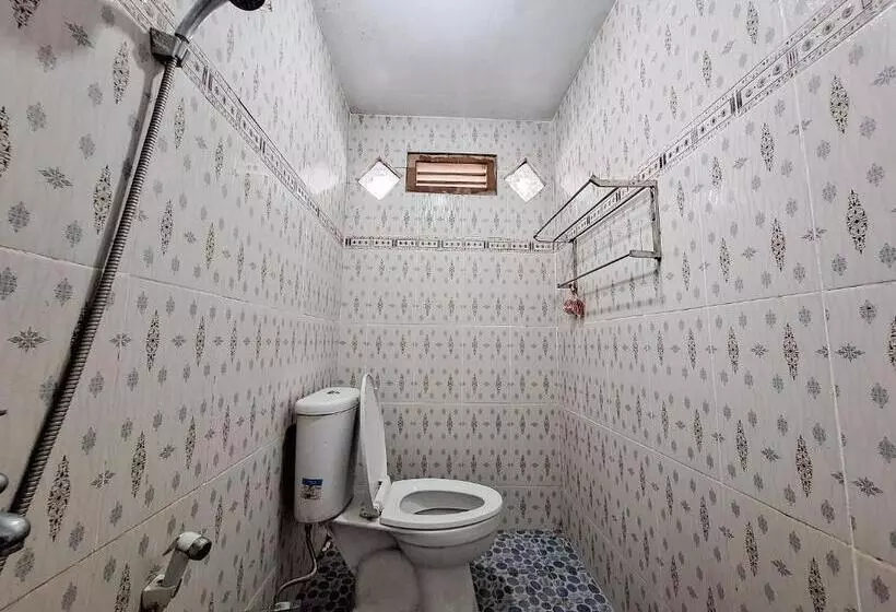 Hotelli Homestay Sakinah Syariah Mitra Reddoorz