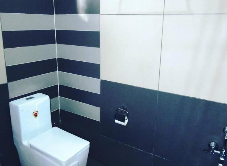 פנסיון His Grace Villas