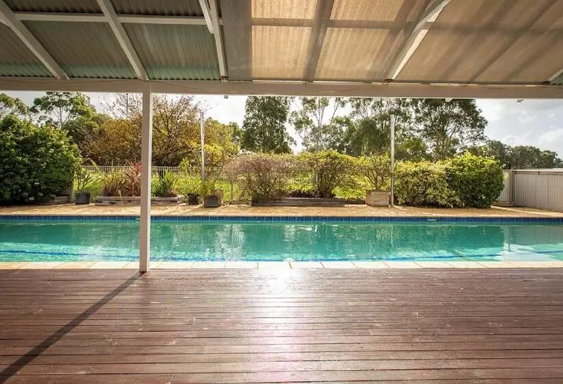 Pool & Putt Paradise, Family Friendly, Pool, Wifi