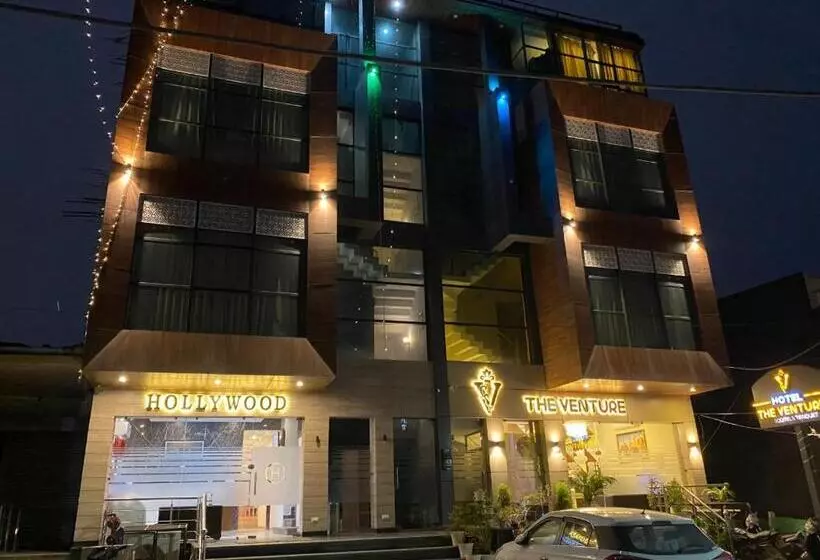 Hollywood   A Unit Of Sidham Group Of Hotels